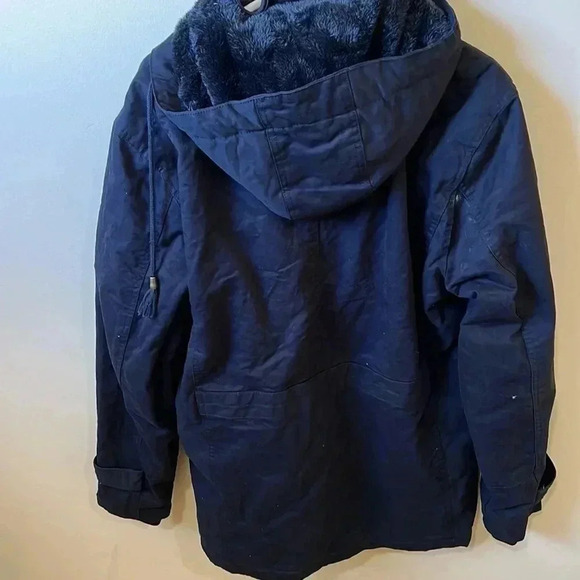 NWT  winter jacket - Picture 3 of 4